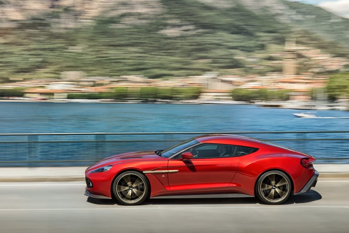 ASTON MARTIN VANQUISH