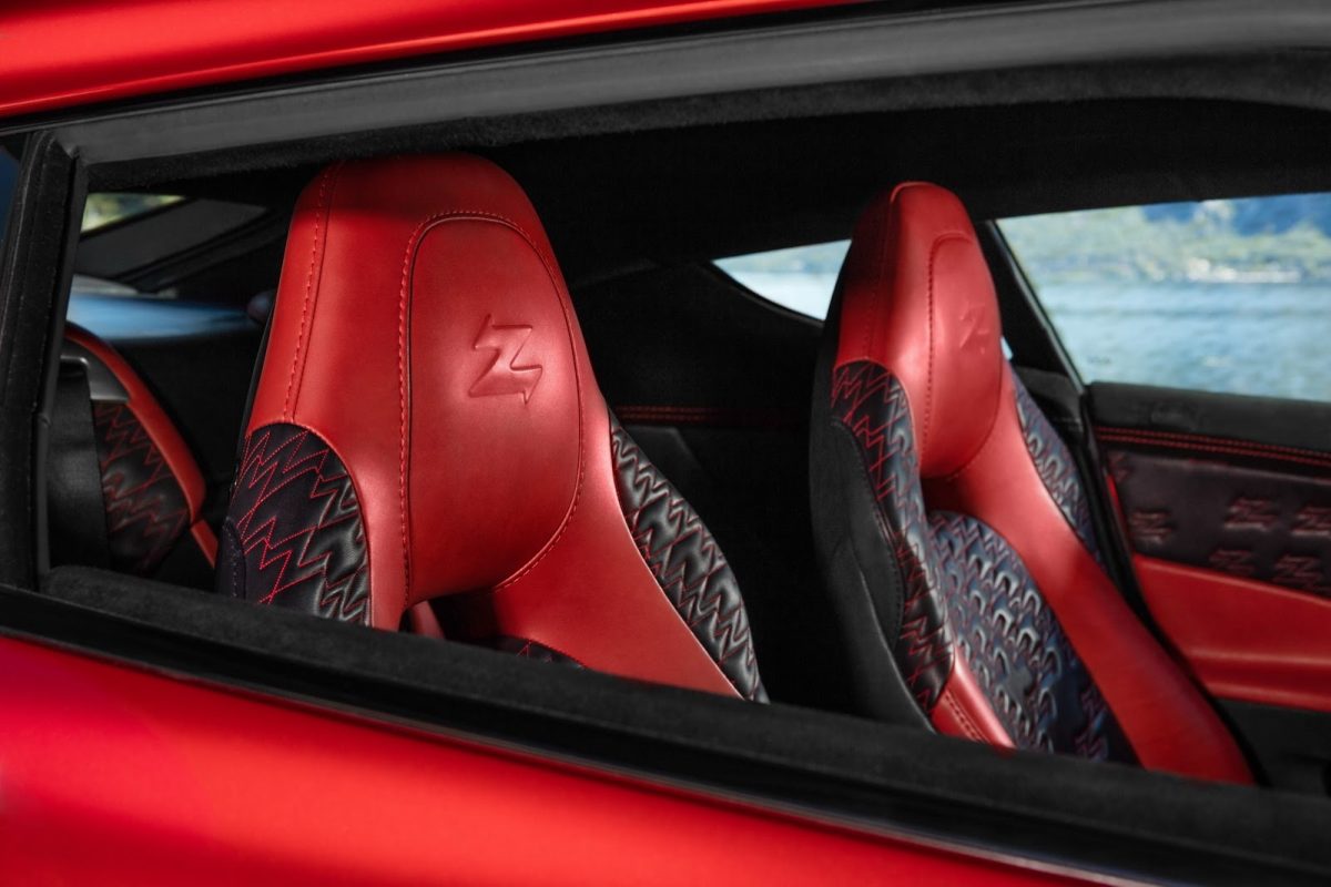 ASTON MARTIN VANQUISH