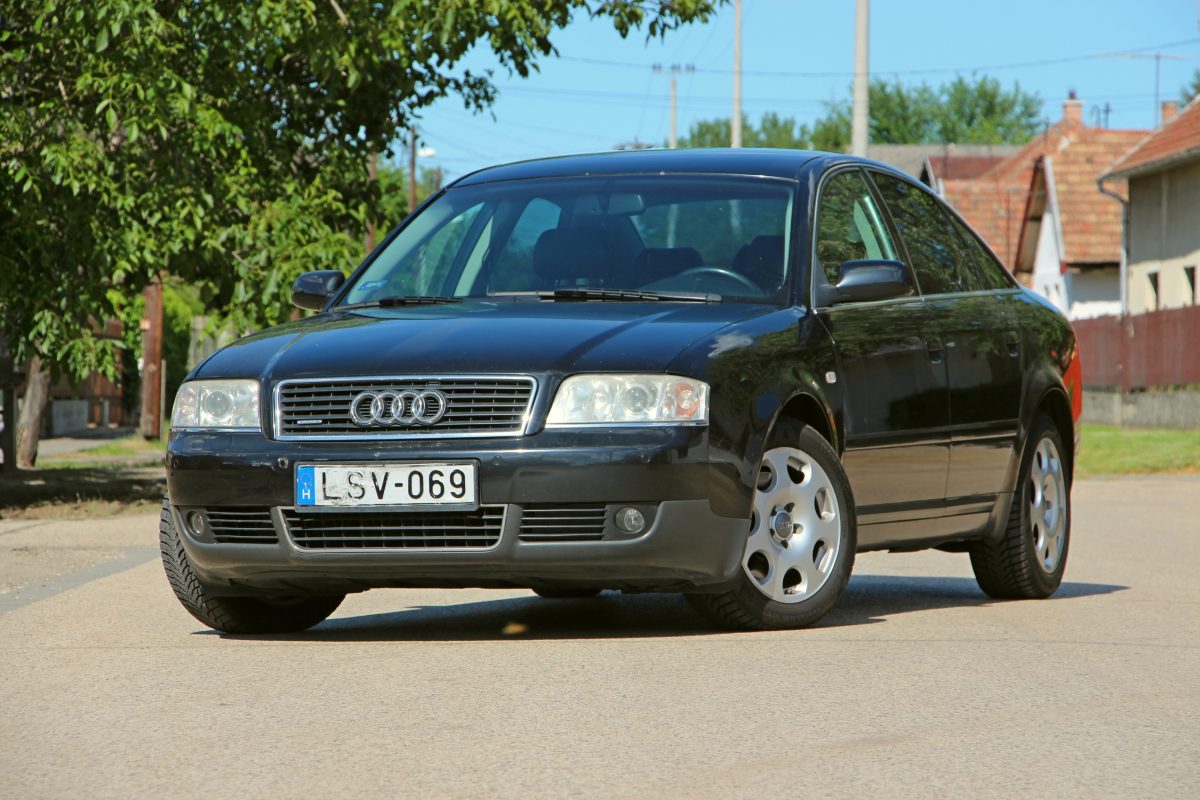 AUDI A6