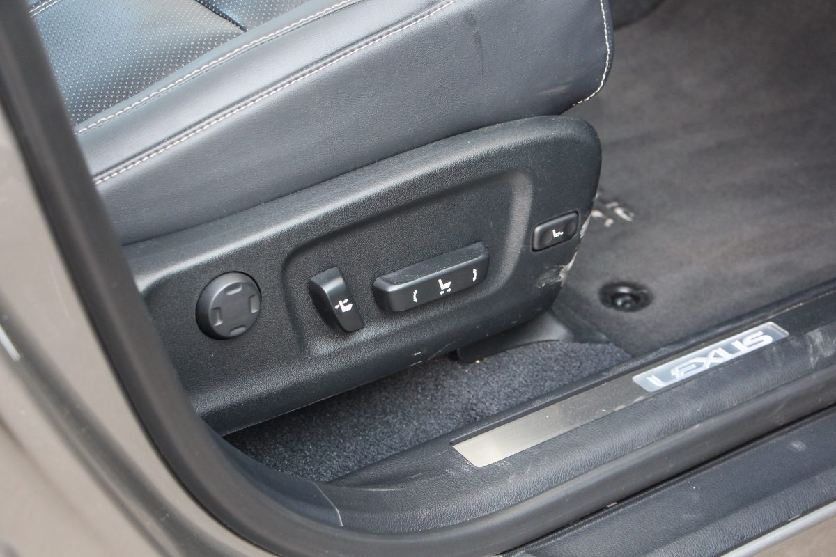 LEXUS RX
