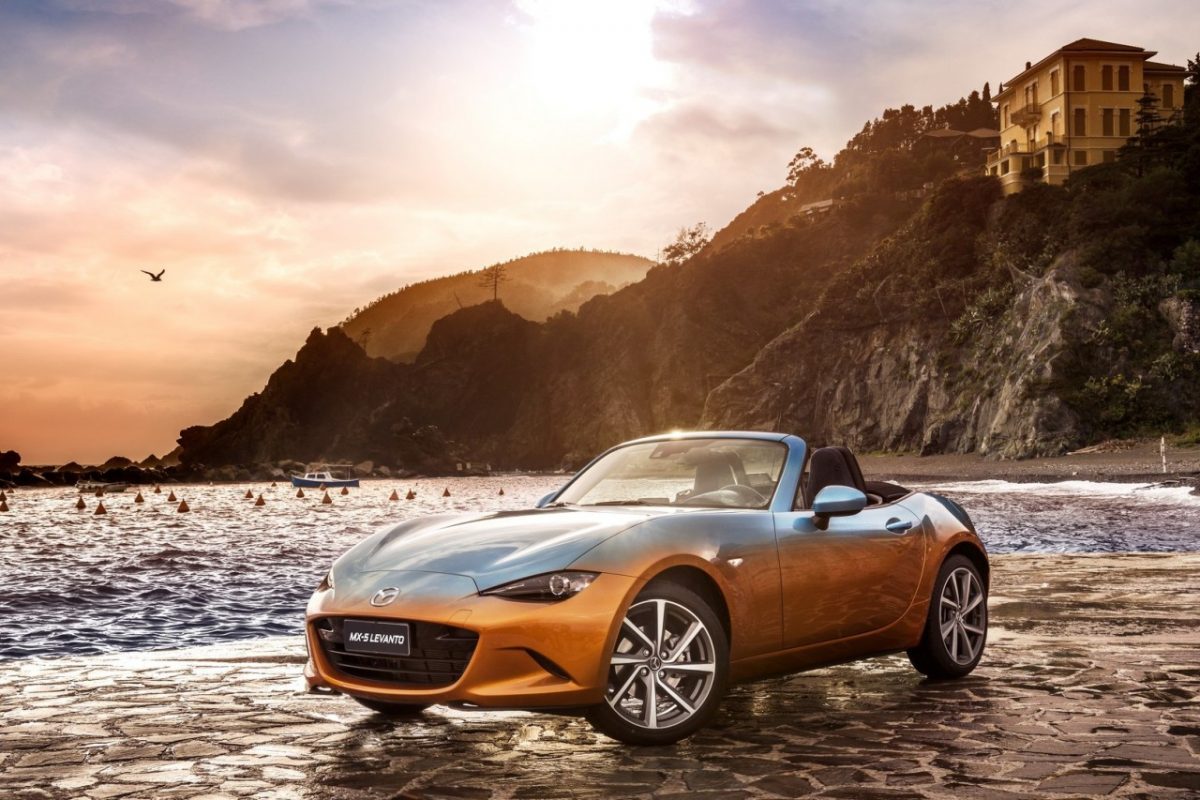 MAZDA MX-5