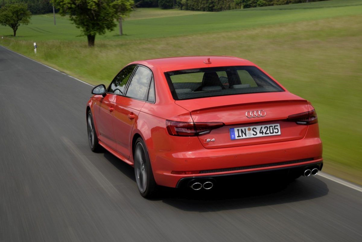 AUDI