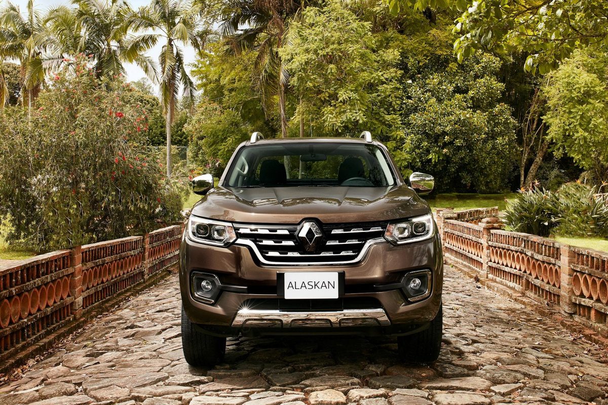 RENAULT