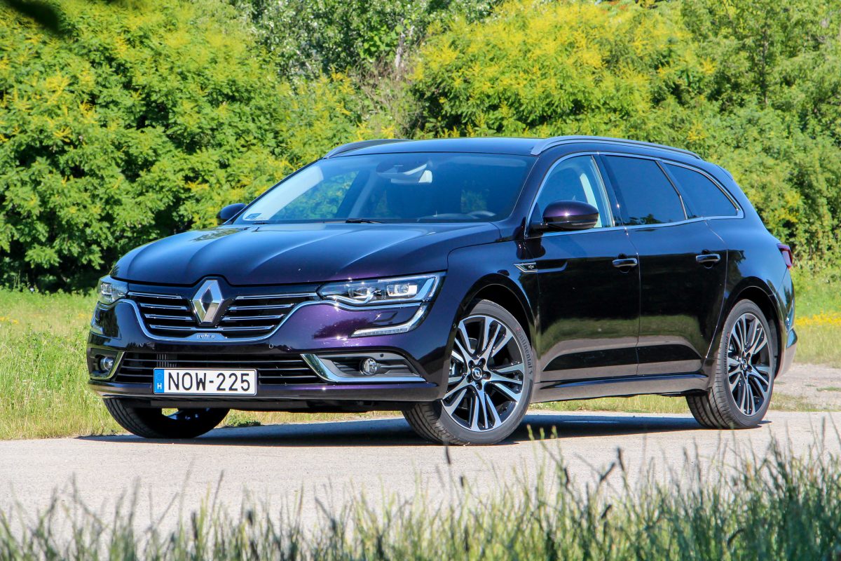 RENAULT