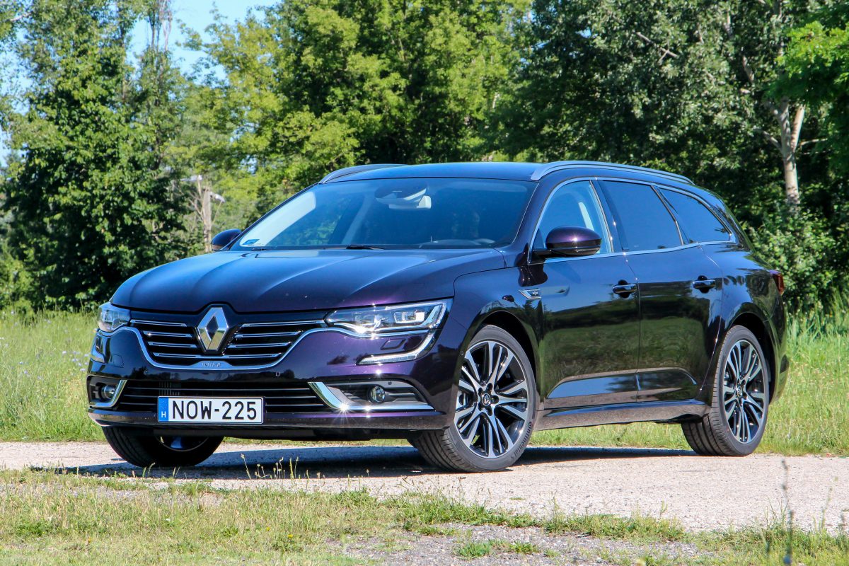 RENAULT