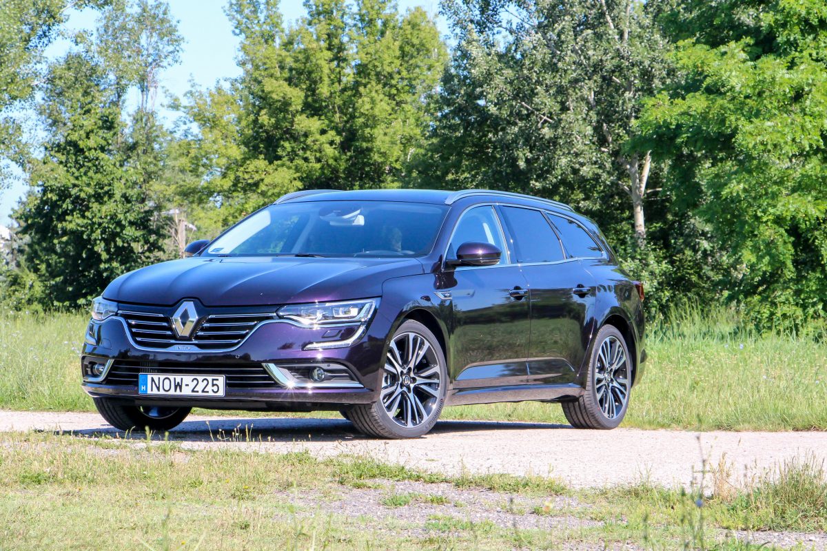 RENAULT