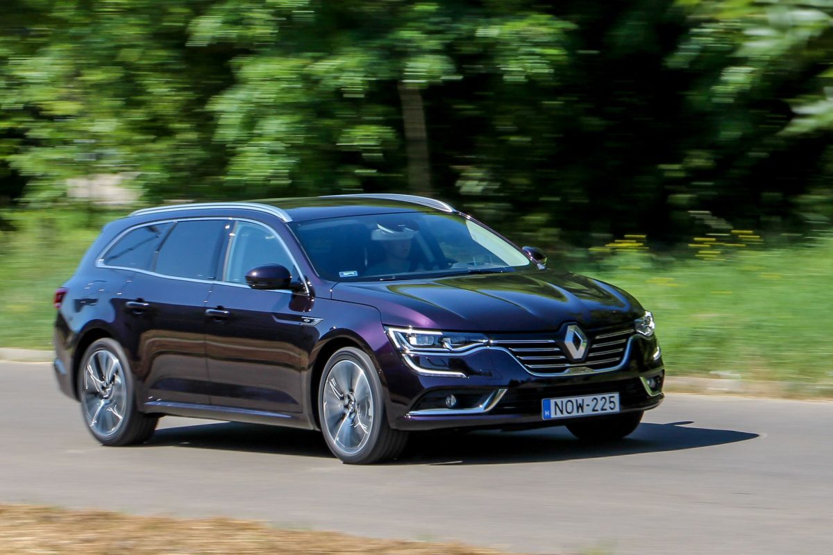 RENAULT
