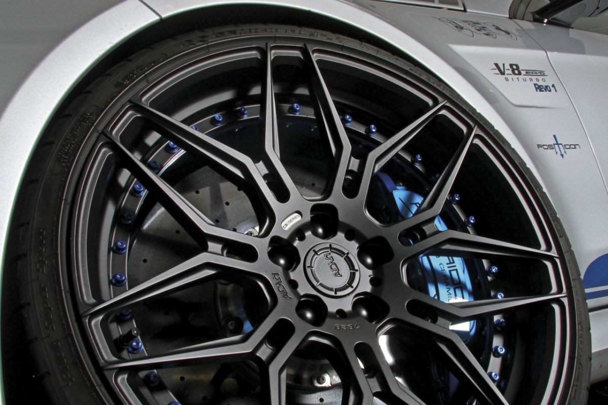 MERCEDES-BENZ E 63 AMG