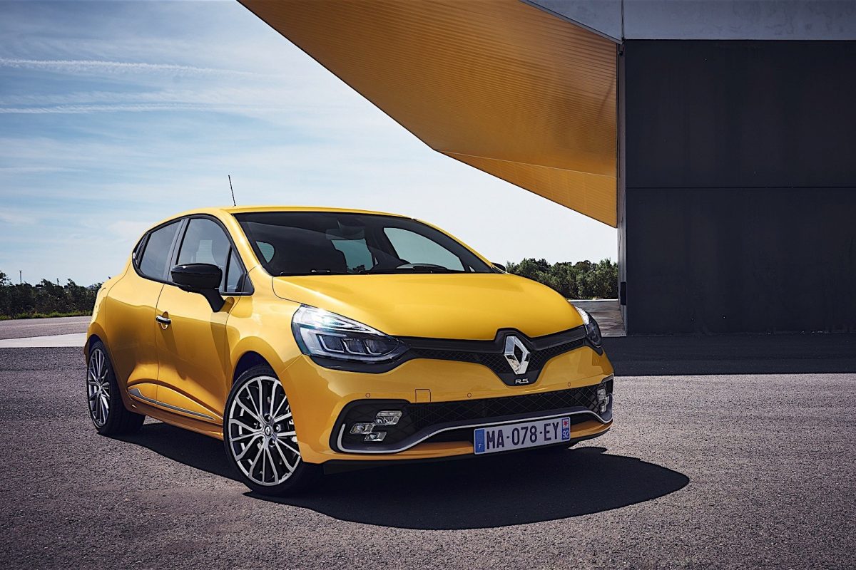 RENAULT CLIO