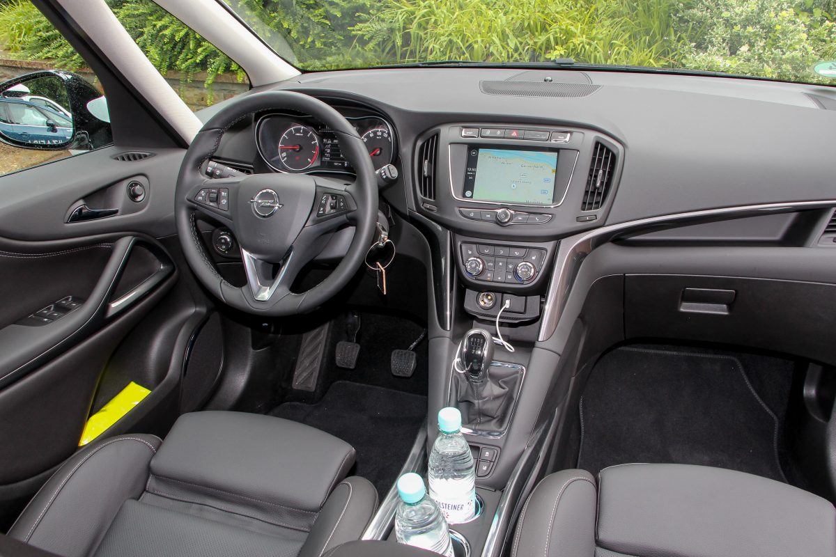 OPEL ZAFIRA