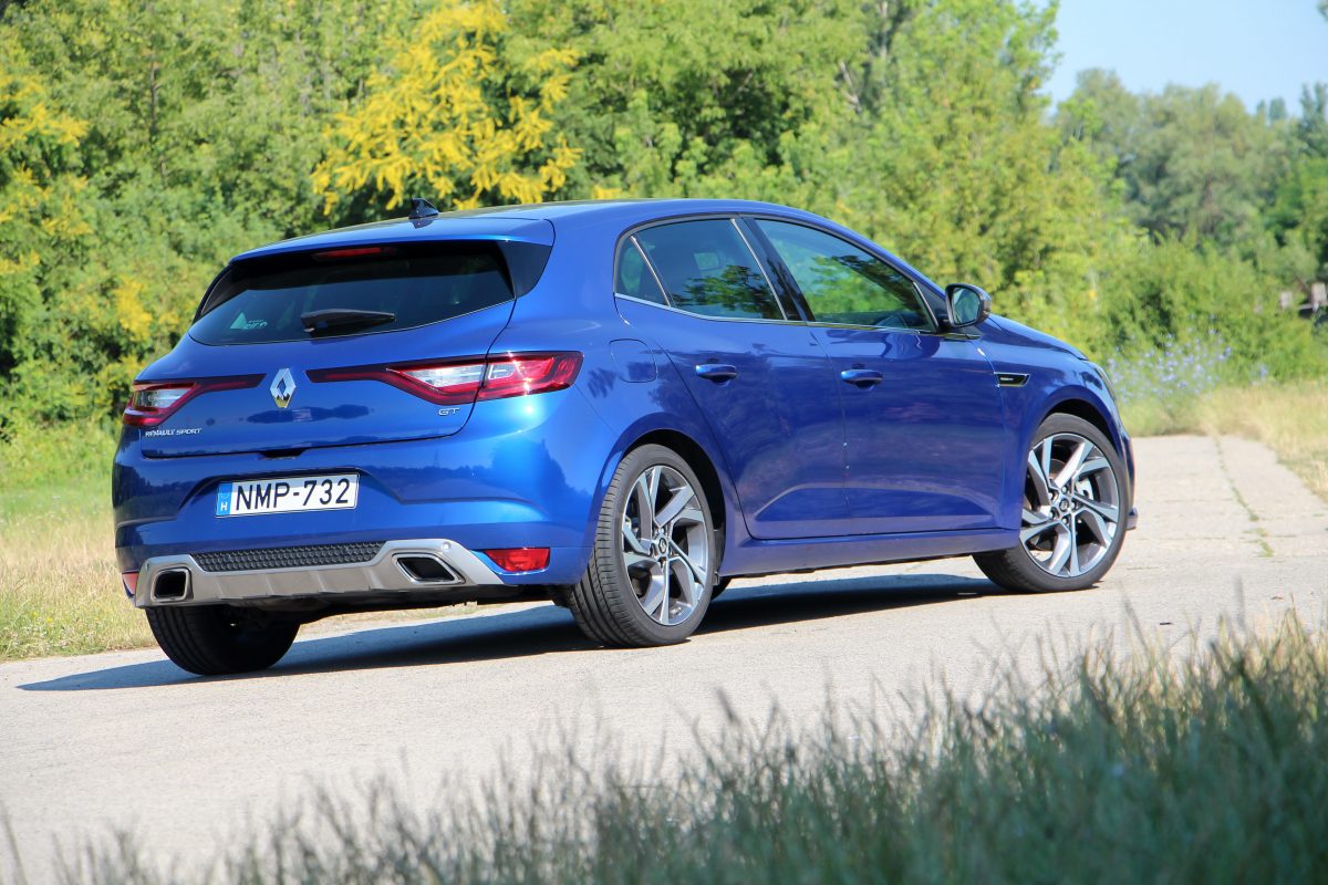 RENAULT MEGANE