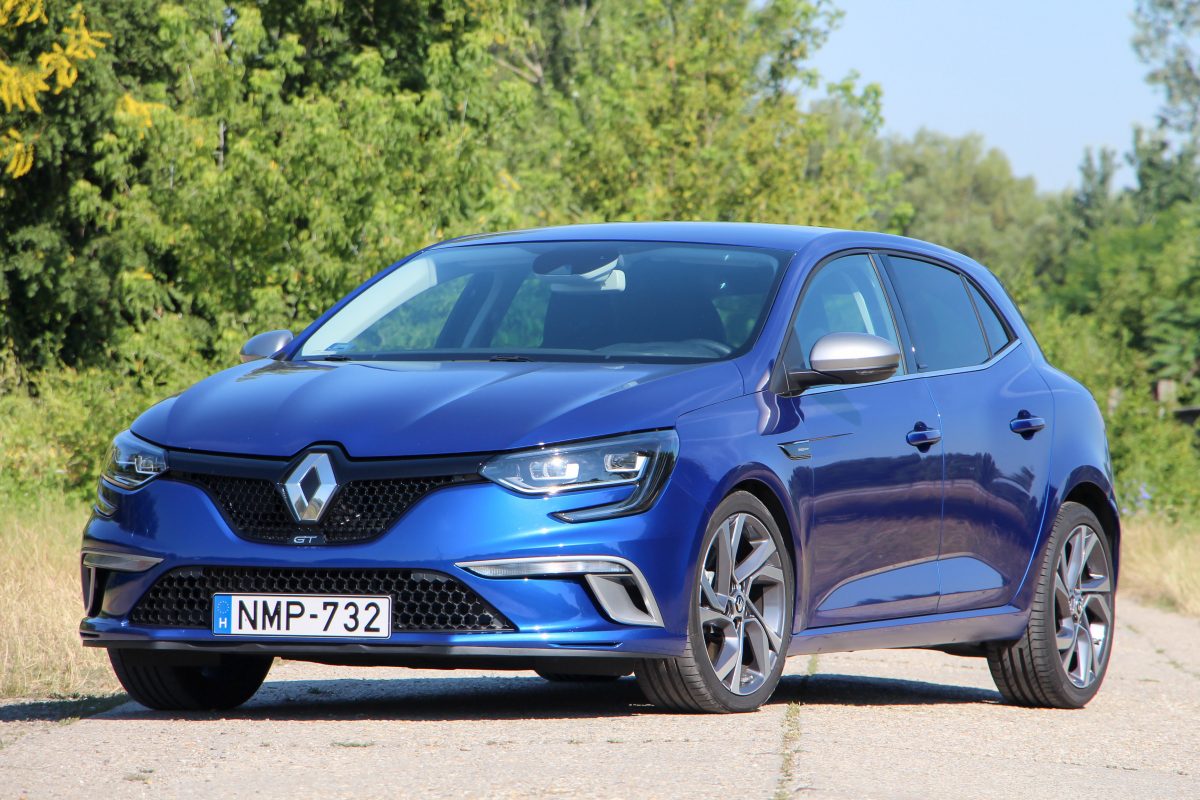 RENAULT MEGANE