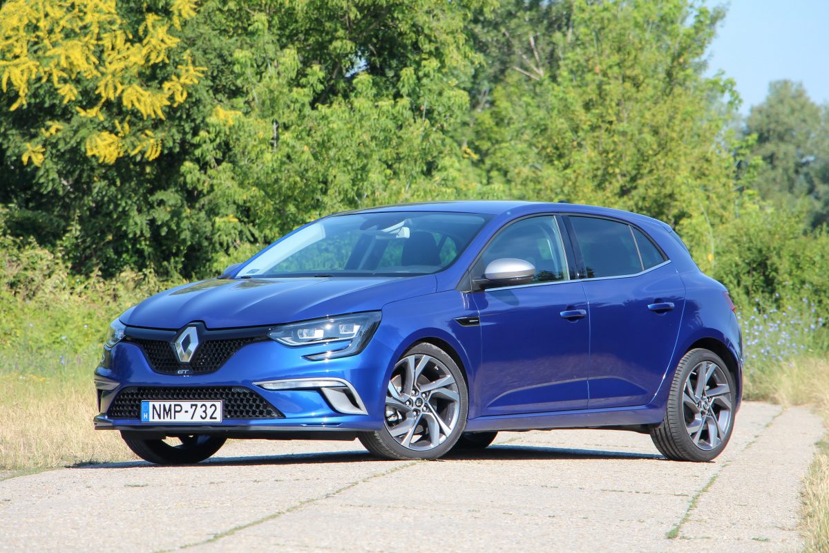 RENAULT MEGANE
