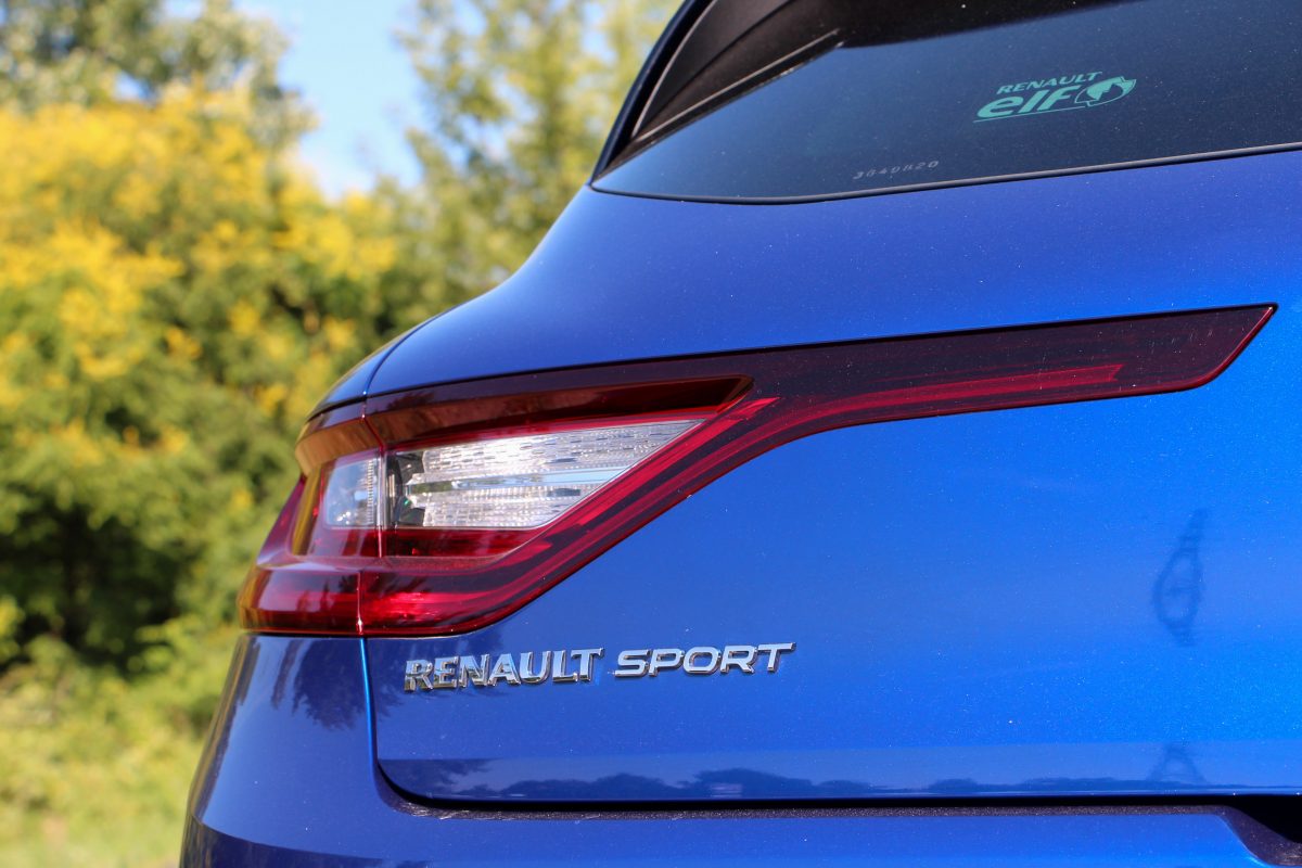 RENAULT MEGANE