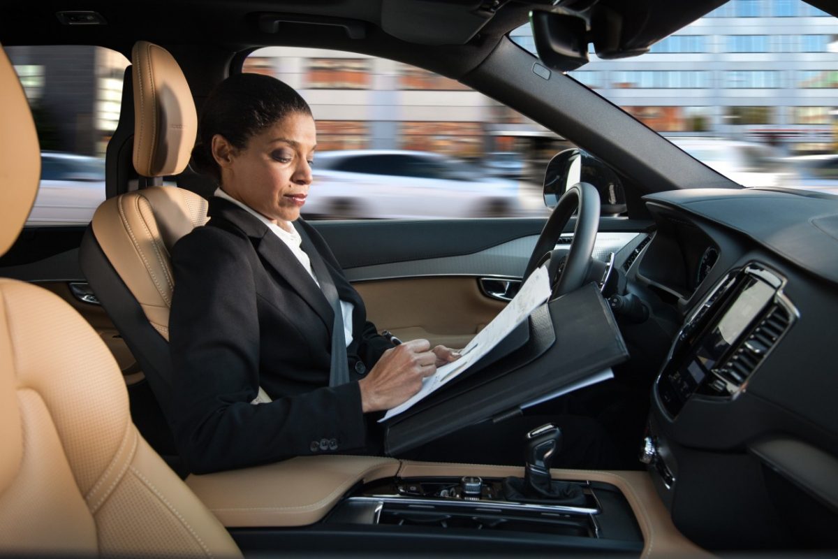 VOLVO V90