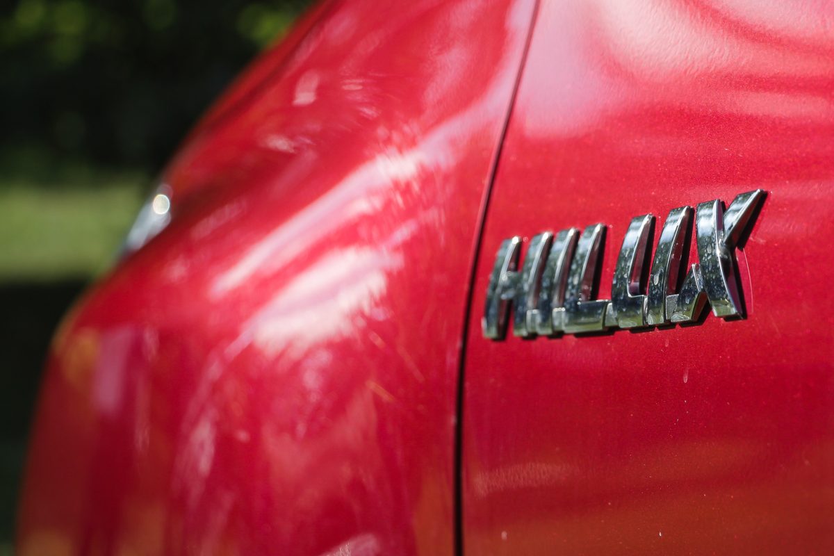 TOYOTA HI LUX