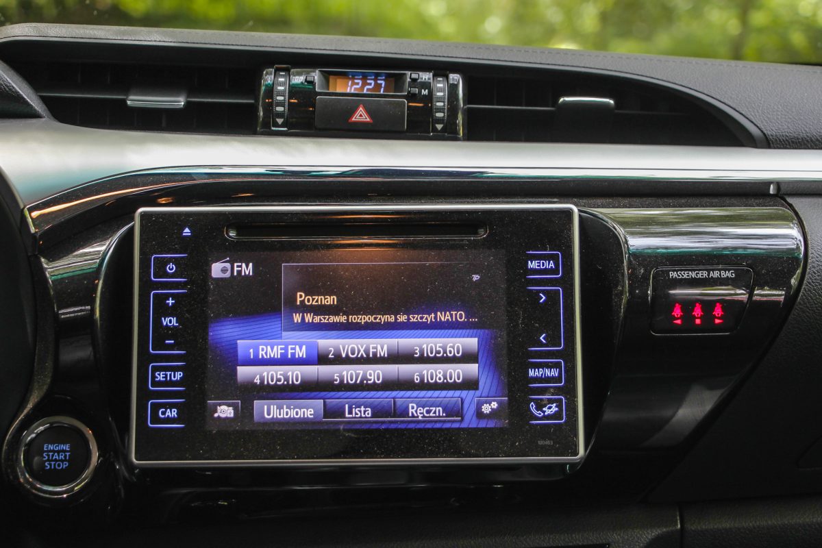 TOYOTA HI LUX