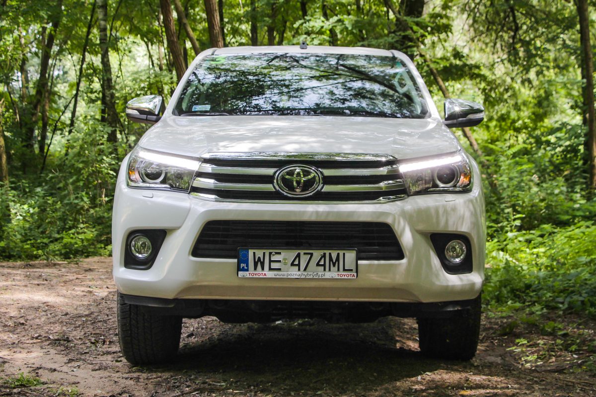 TOYOTA HI LUX