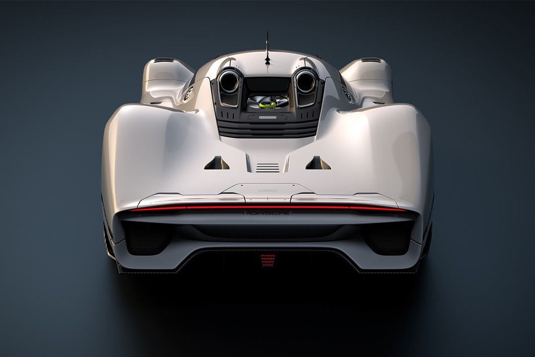 PORSCHE