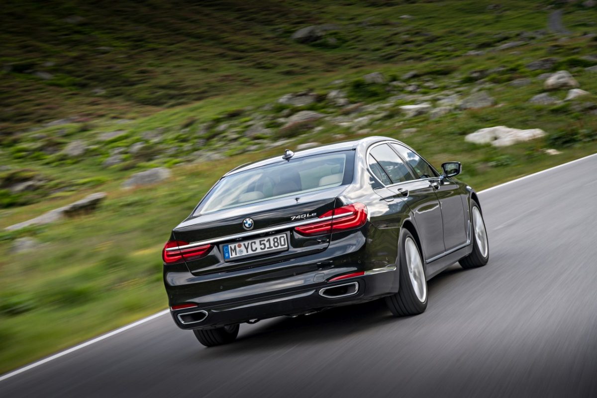 BMW 7-ES SOROZAT