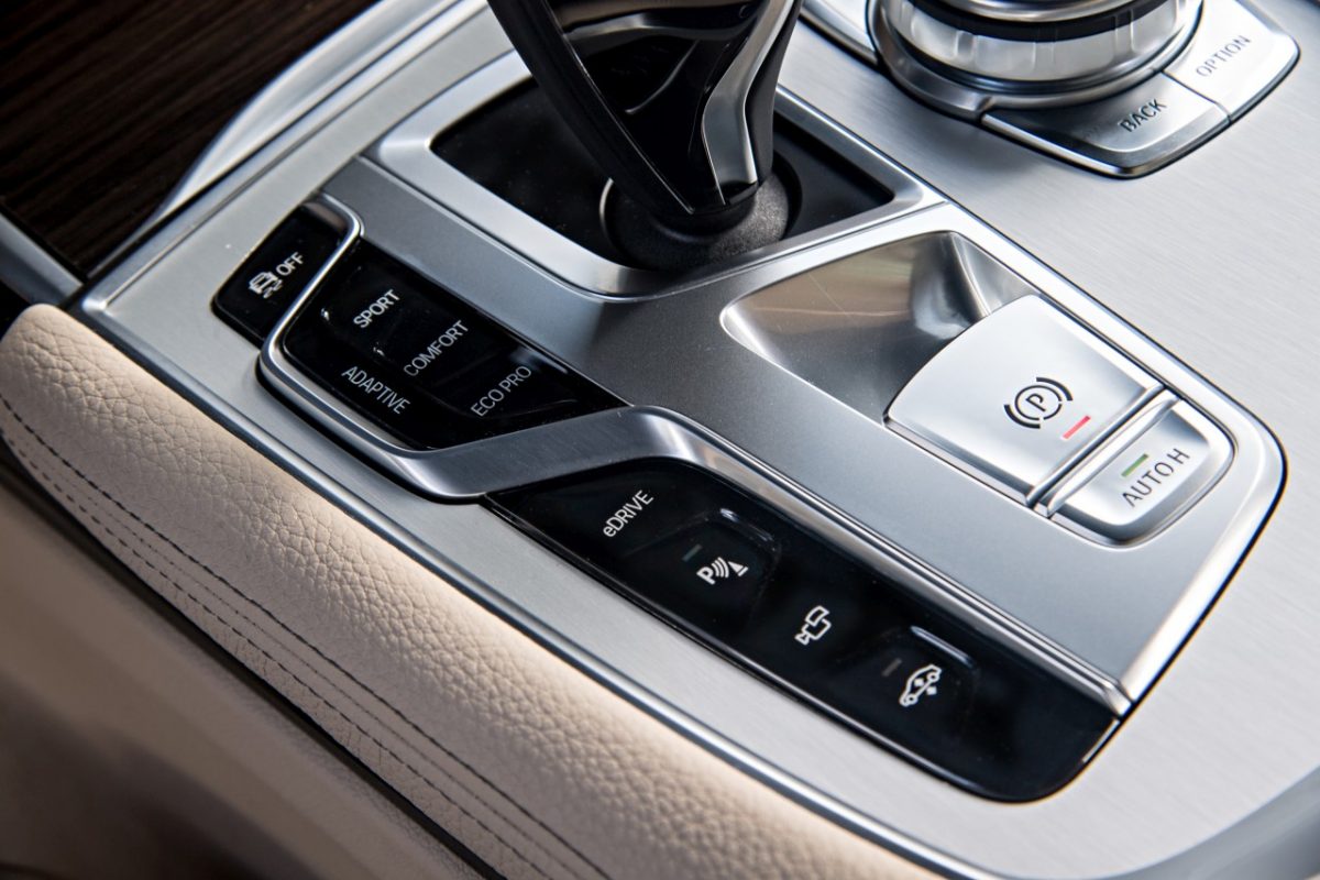 BMW 7-ES SOROZAT