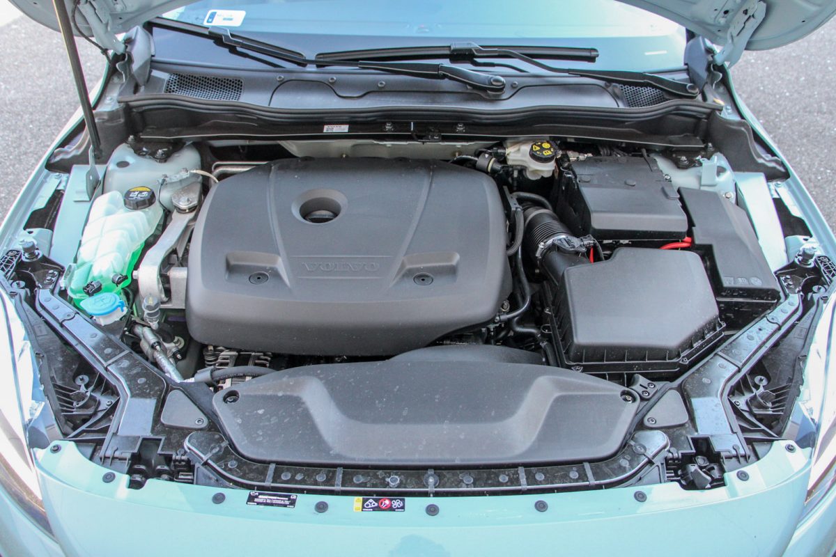 VOLVO V40
