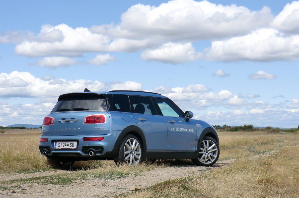 MINI CLUBMAN