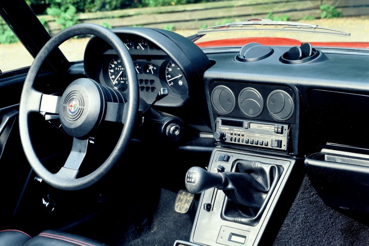 ALFA ROMEO SPIDER