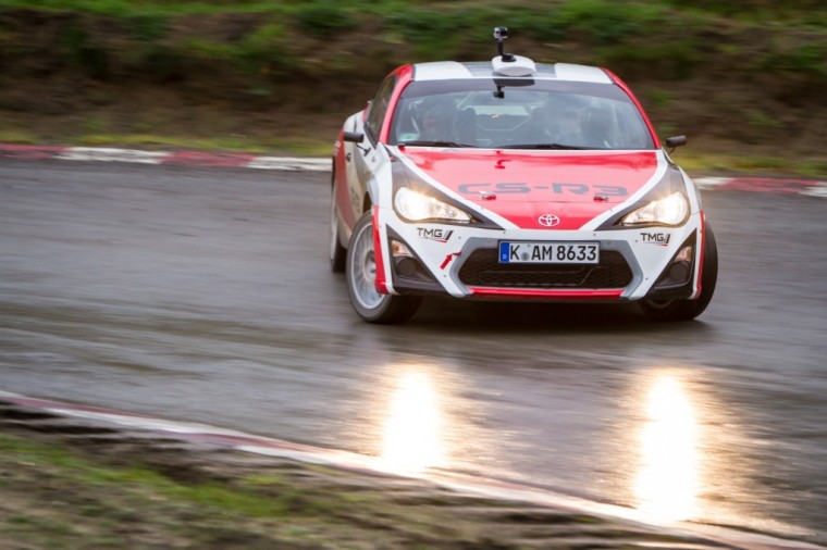 TOYOTA GT86
