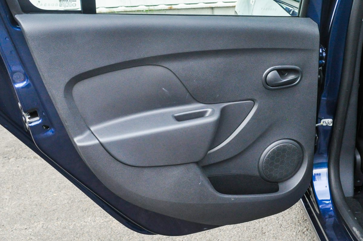 DACIA LOGAN