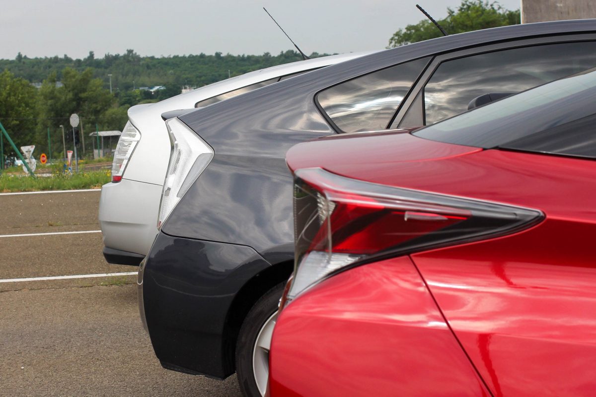 TOYOTA PRIUS