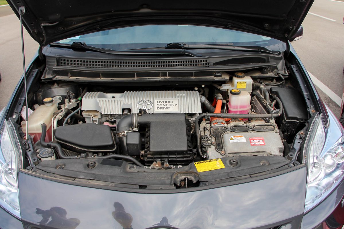 TOYOTA PRIUS