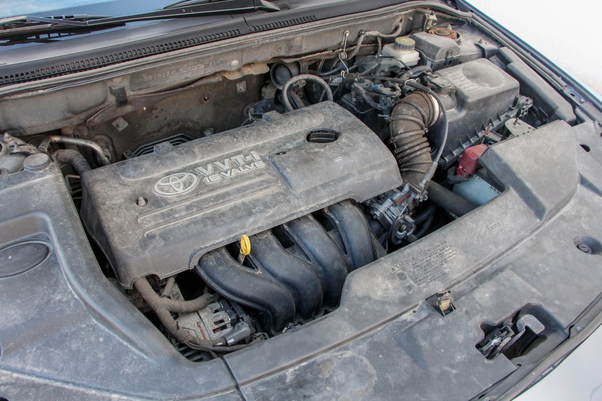 TOYOTA AVENSIS