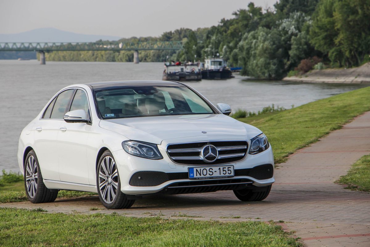 MERCEDES-BENZ E-OSZTÁLY