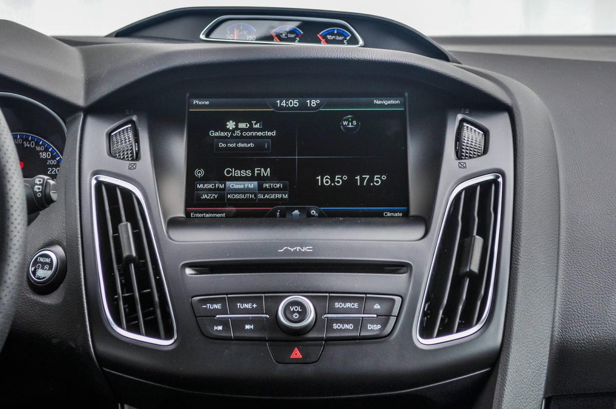 FORD FOCUS