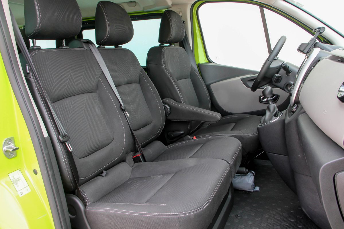 RENAULT TRAFIC