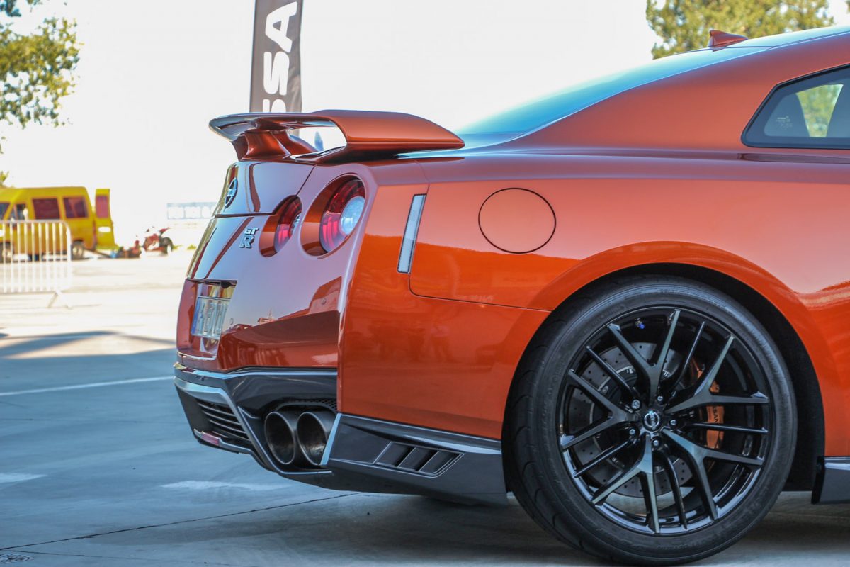 NISSAN GT-R