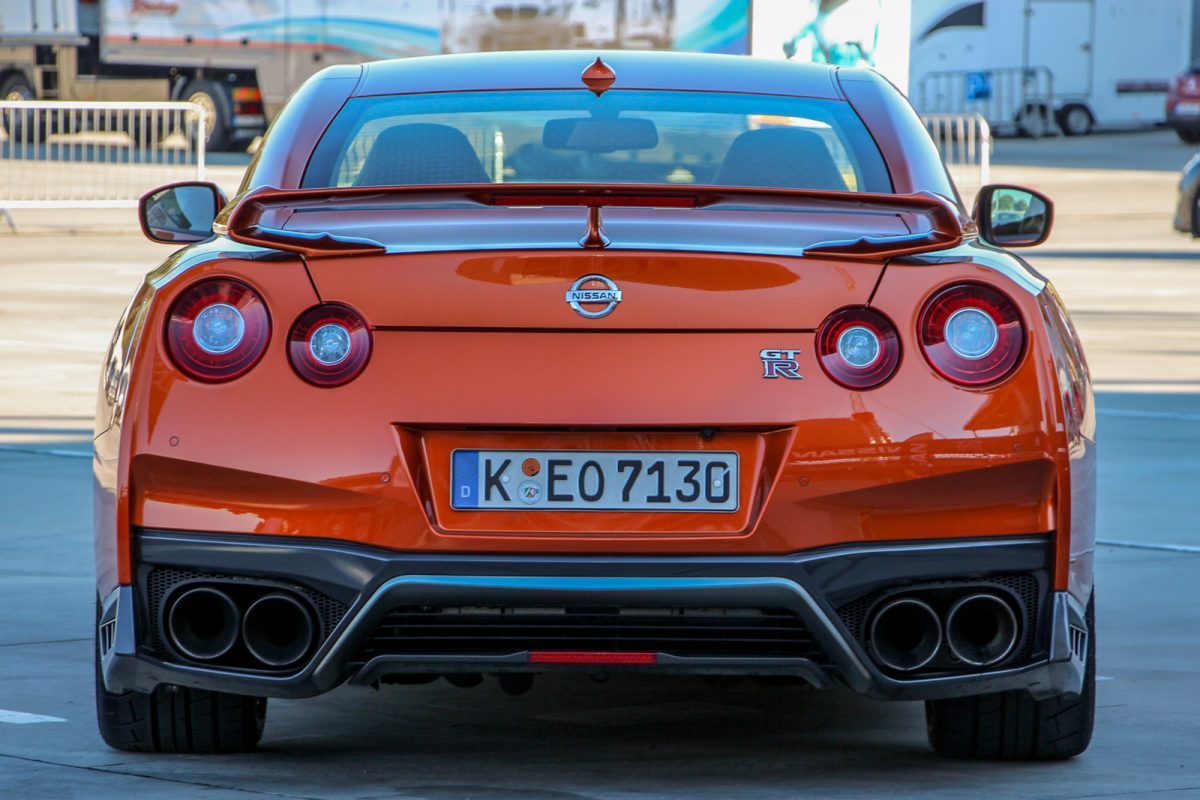 NISSAN GT-R