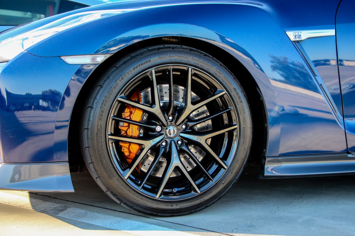 NISSAN GT-R