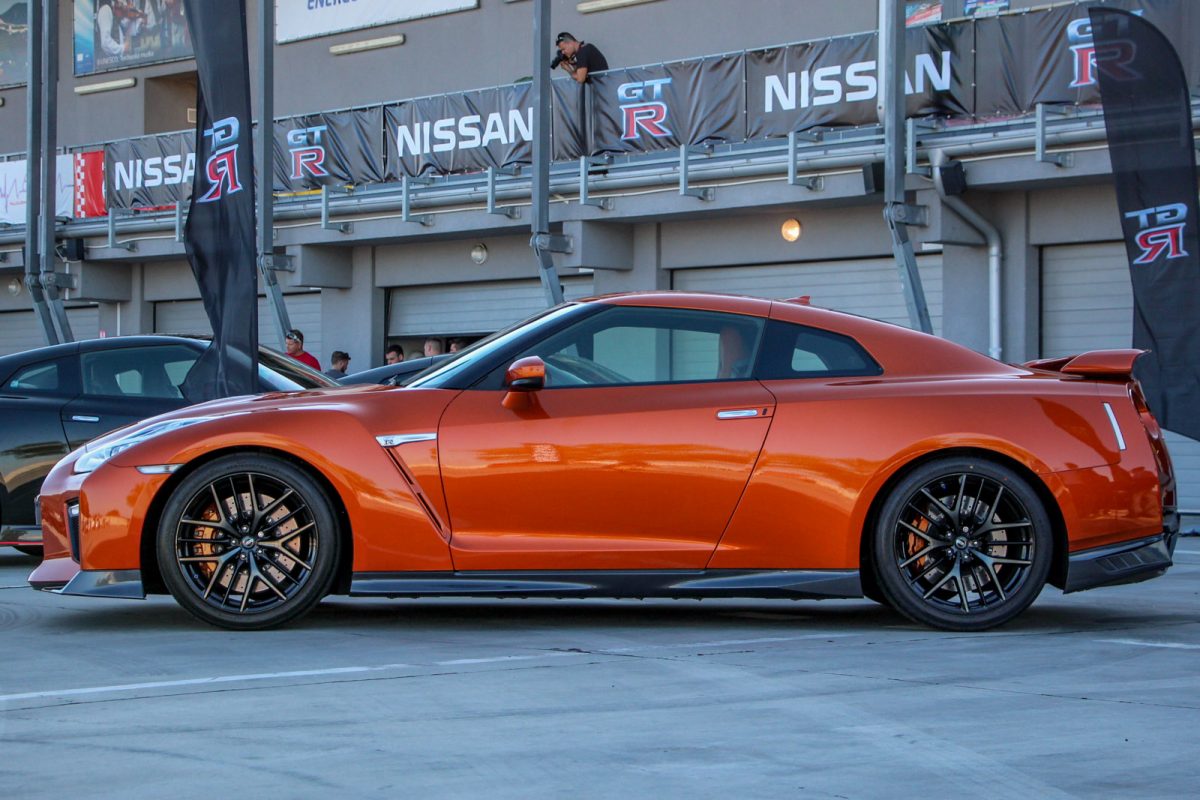 NISSAN GT-R