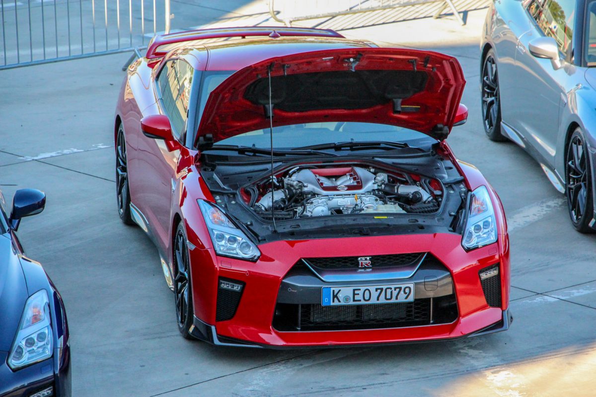 NISSAN GT-R