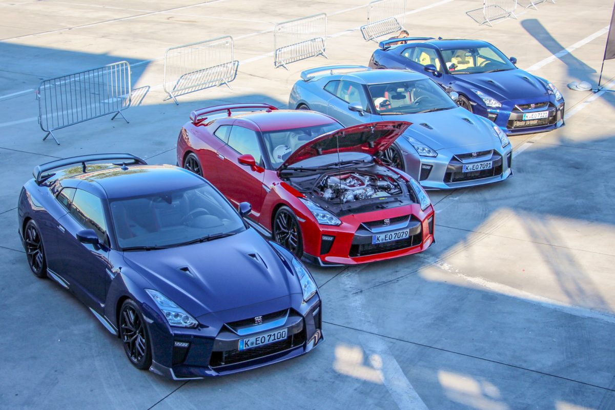NISSAN GT-R
