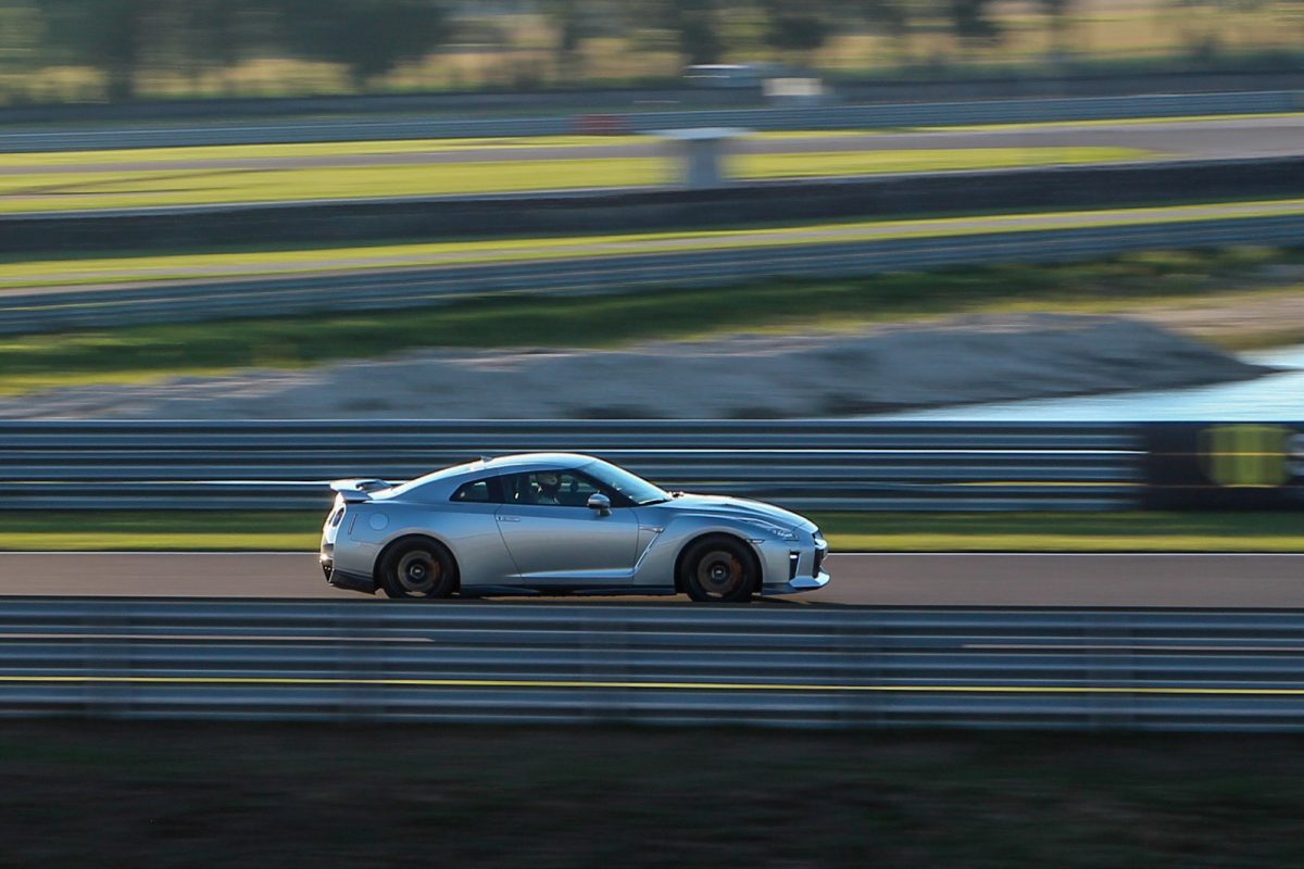 NISSAN GT-R