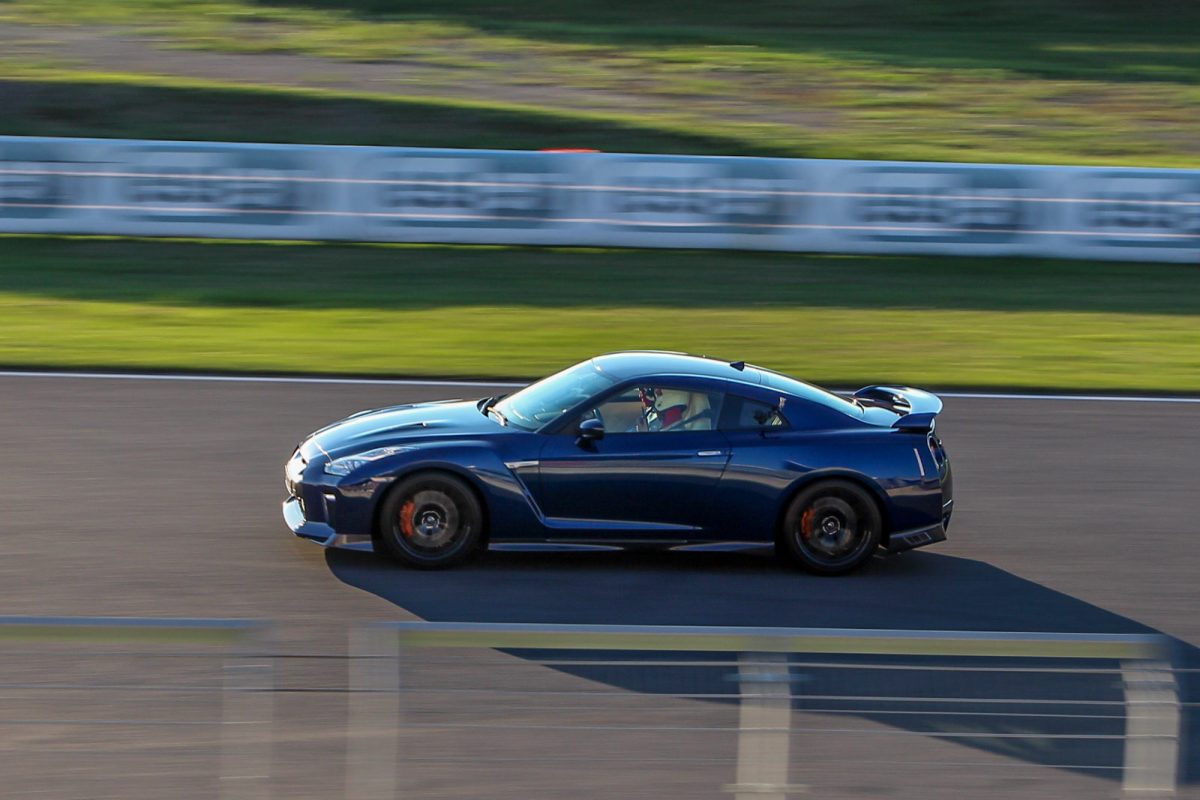 NISSAN GT-R