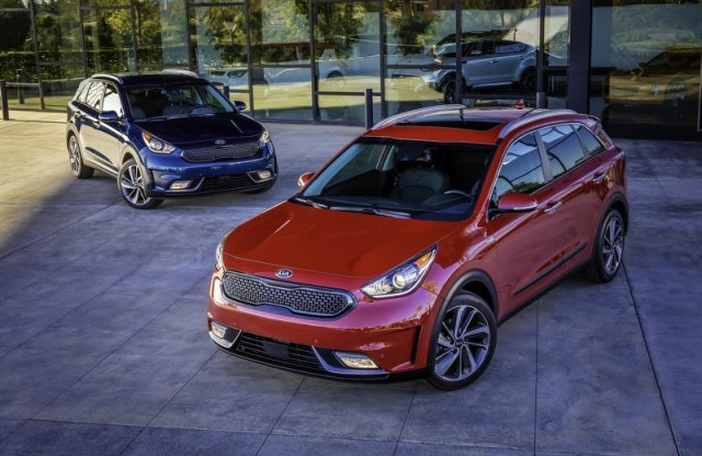 Beetető után bemutató: itt a Kia Niro