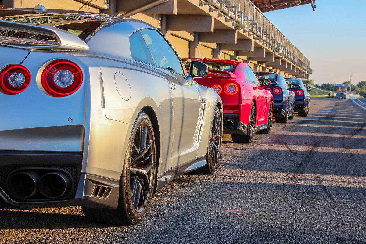 NISSAN GT-R