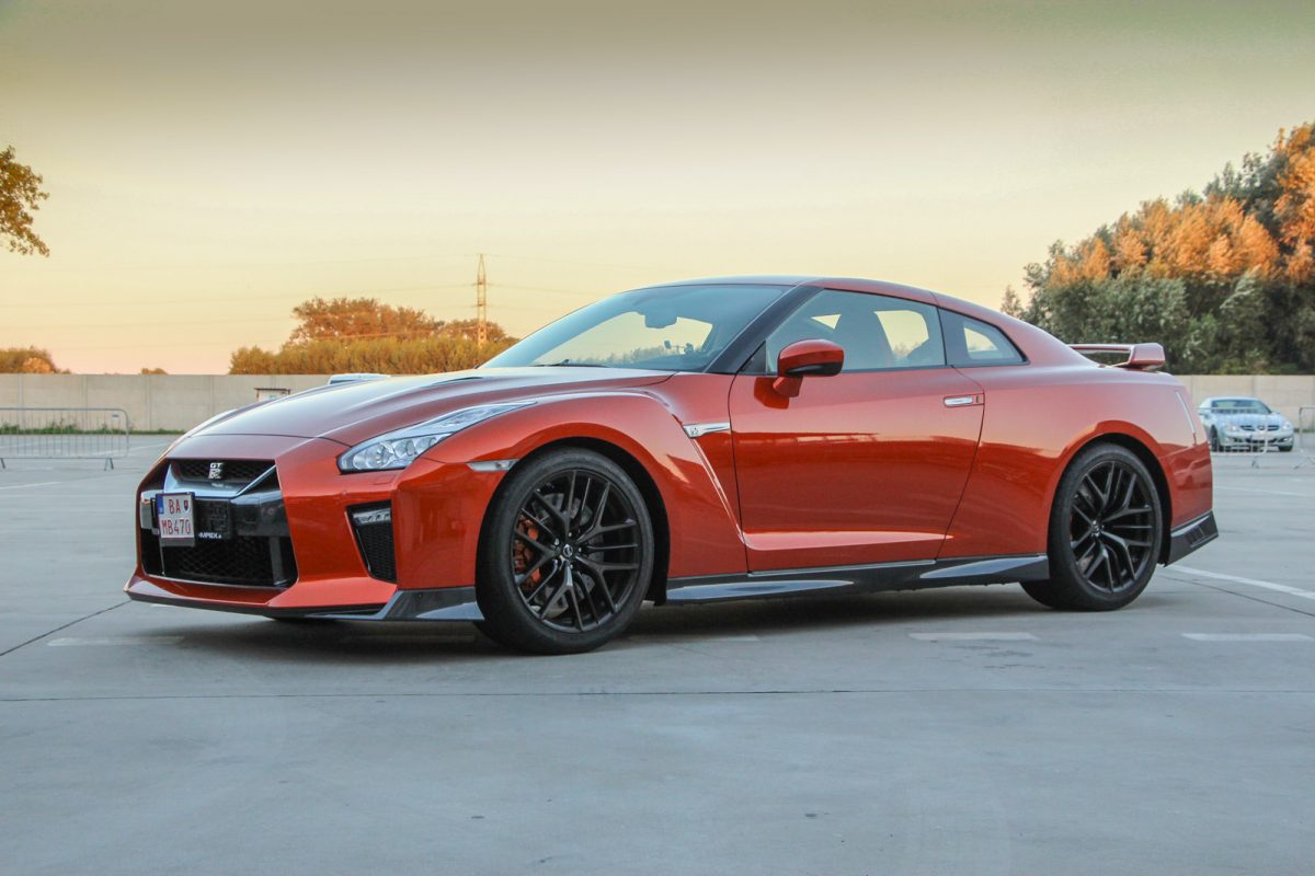 NISSAN GT-R