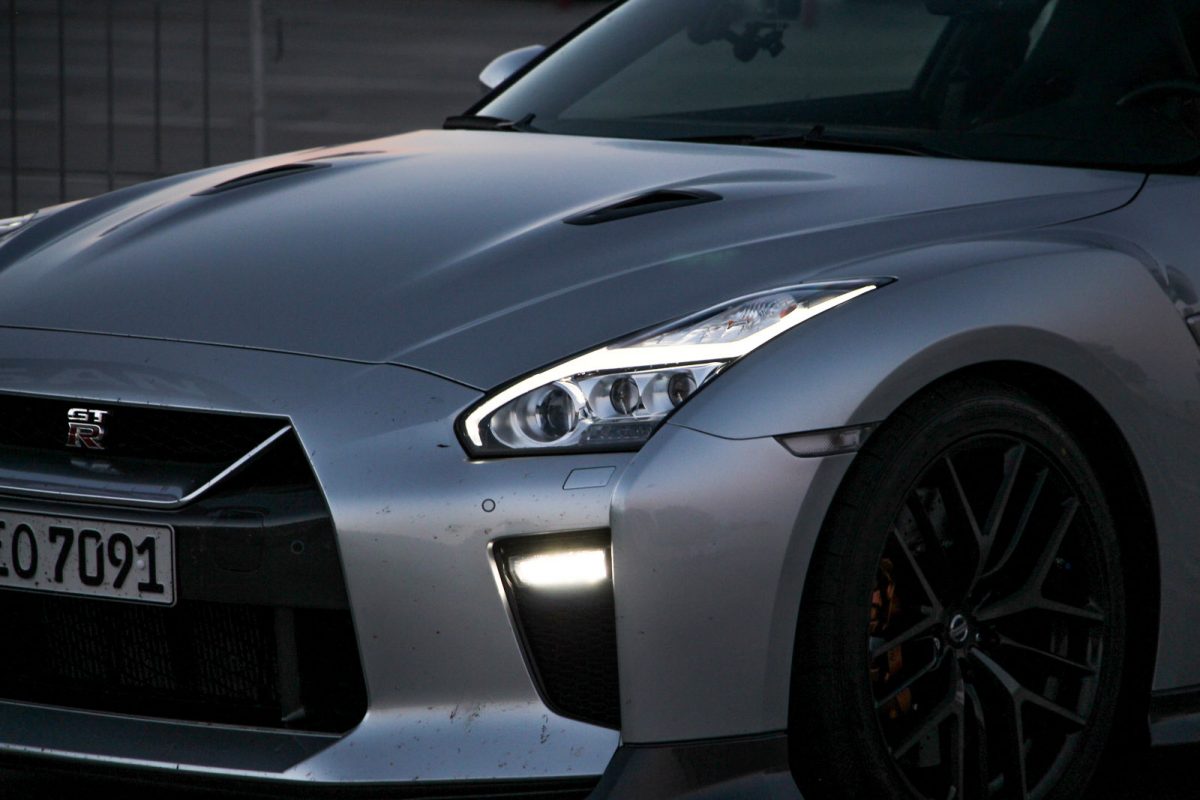 NISSAN GT-R