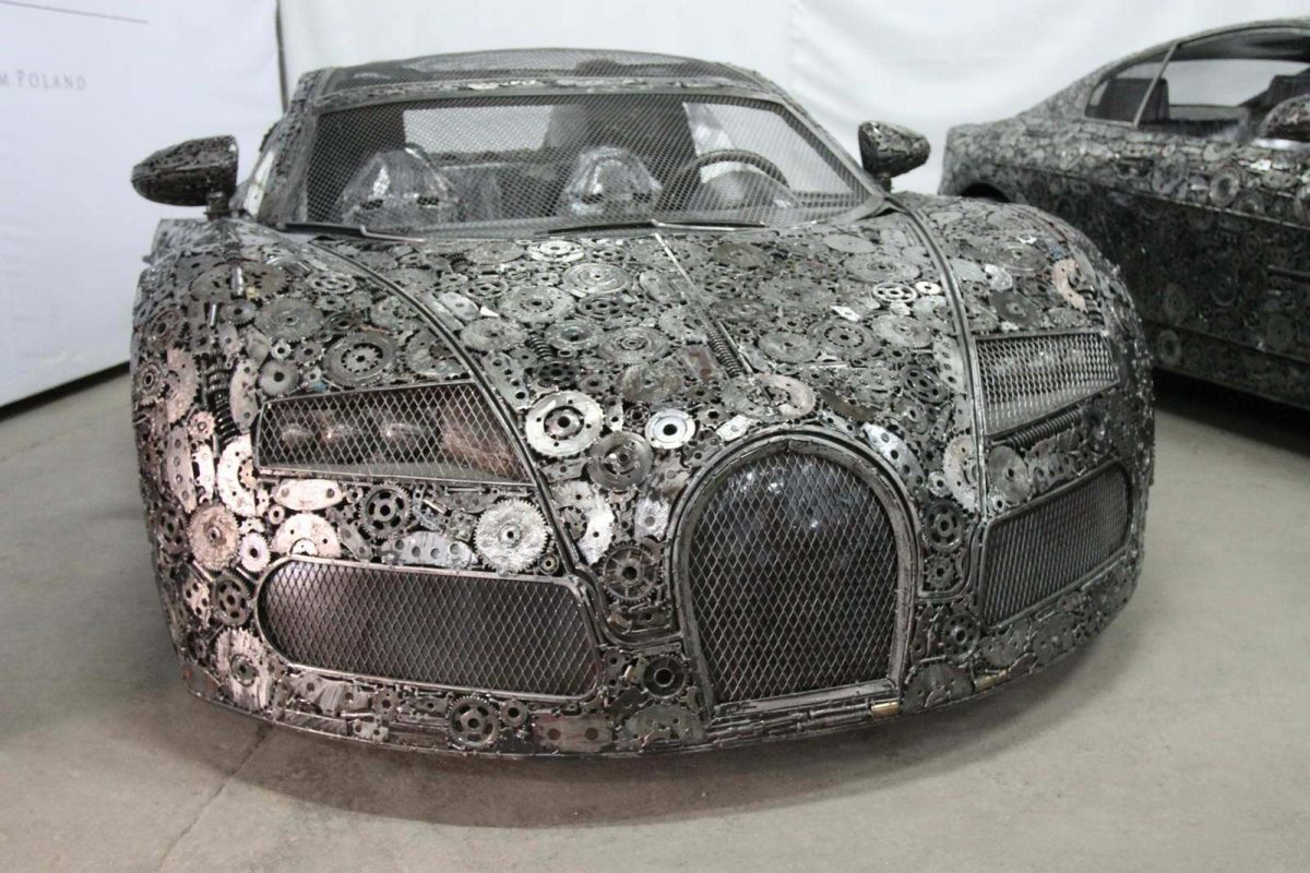 BUGATTI