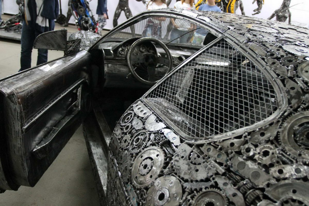 BUGATTI